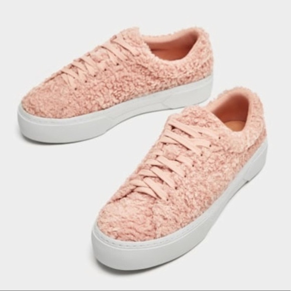 ZARA // Teddybear Pink Platform Sneakers